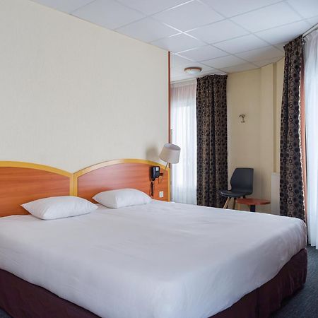 Kyriad Hotel Lamballe Buitenkant foto