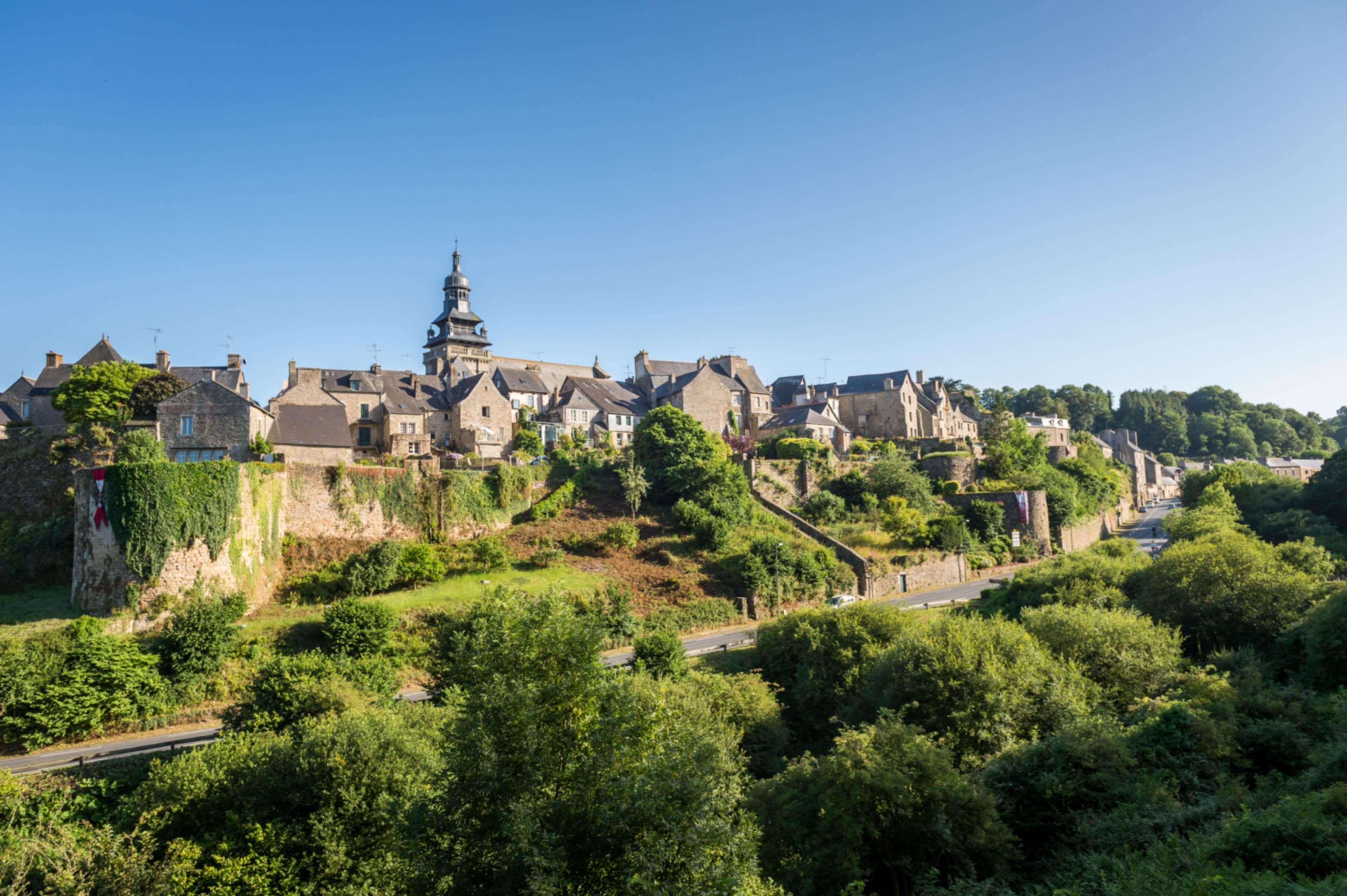 Kyriad Hotel Lamballe Buitenkant foto