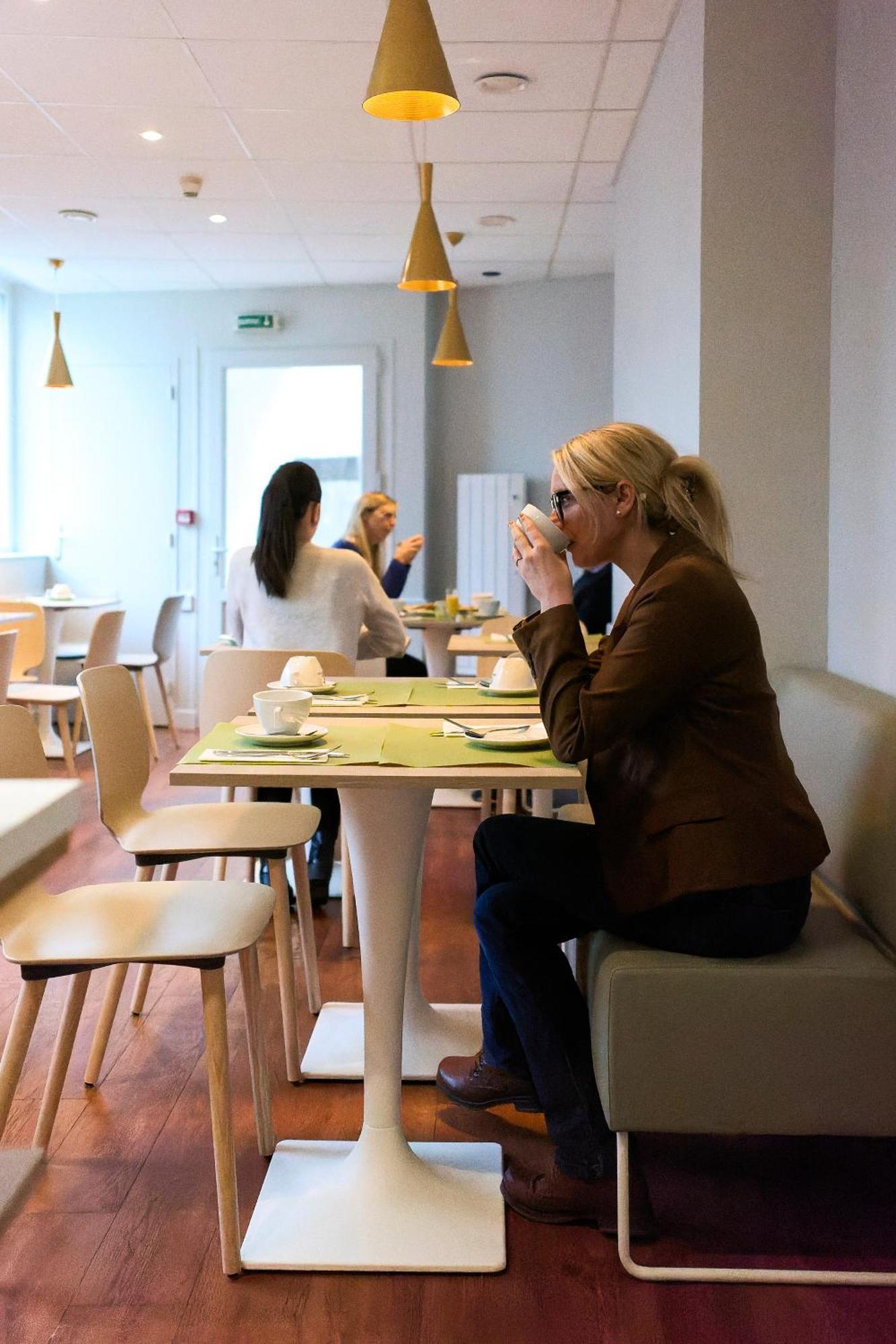 Kyriad Hotel Lamballe Buitenkant foto