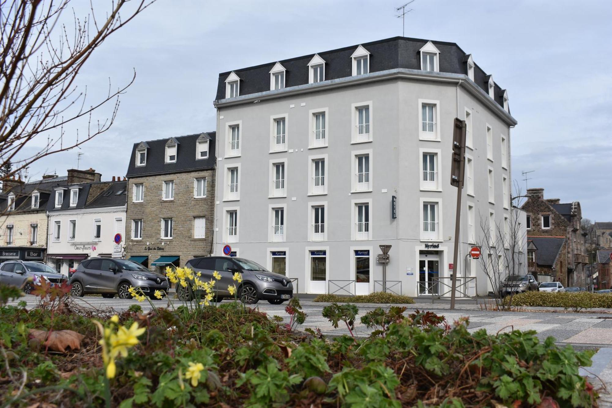 Kyriad Hotel Lamballe Buitenkant foto